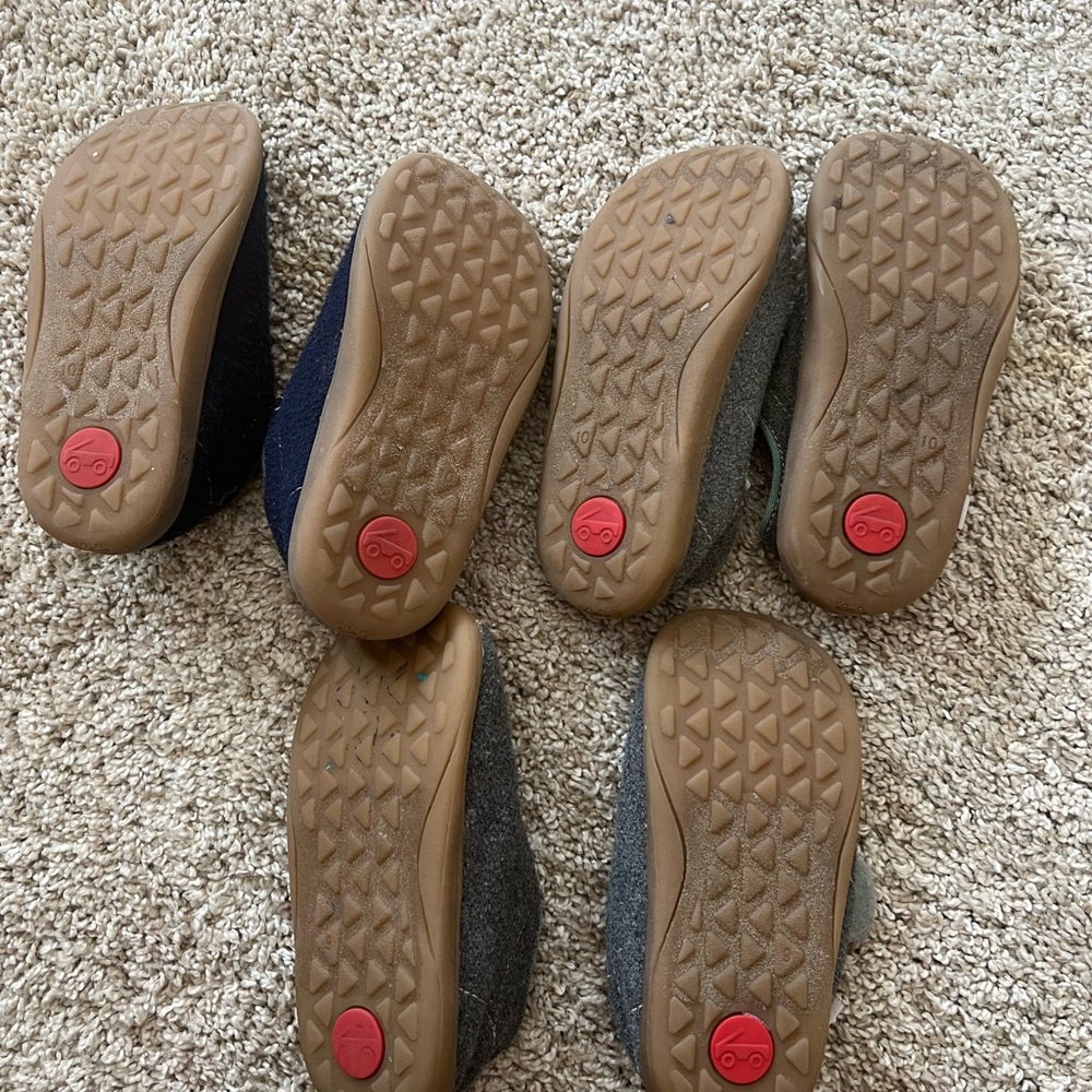See Kai Run indoor shoes/slippers